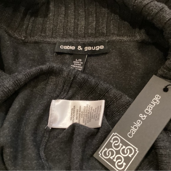 Cable & Gauge Charcoal Cowl Neck Tunic Sweater - Picture 5 of 5